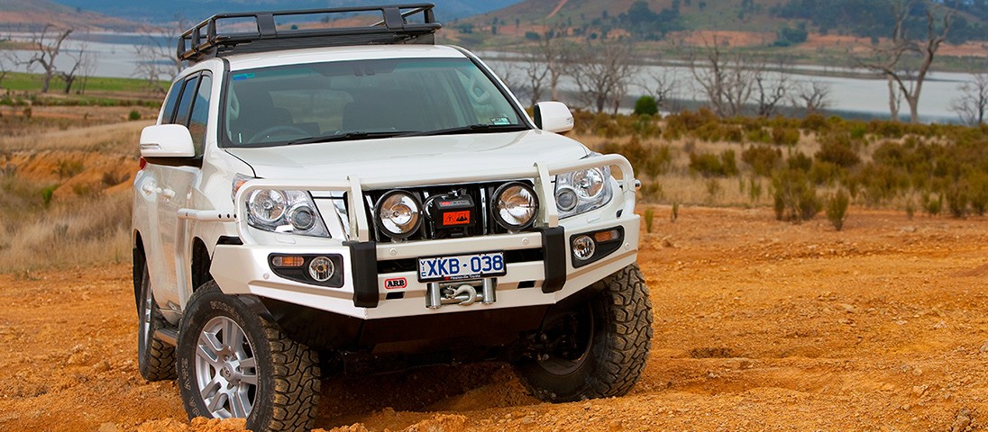 ARB 3421780 силовой передний бампер Deluxe на Toyota Land Cruiser Prado 150 (2009-2013)