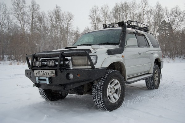 Силовой бампер на Toyota Surf, 4Runner передний