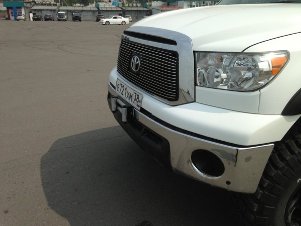 Площадка под лебедку на Toyota Tundra/Sequoia
