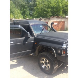 Подготовленный Nissan Safari